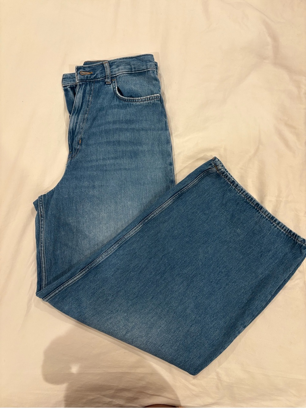 Zara Women’s Wide Leg Jeans